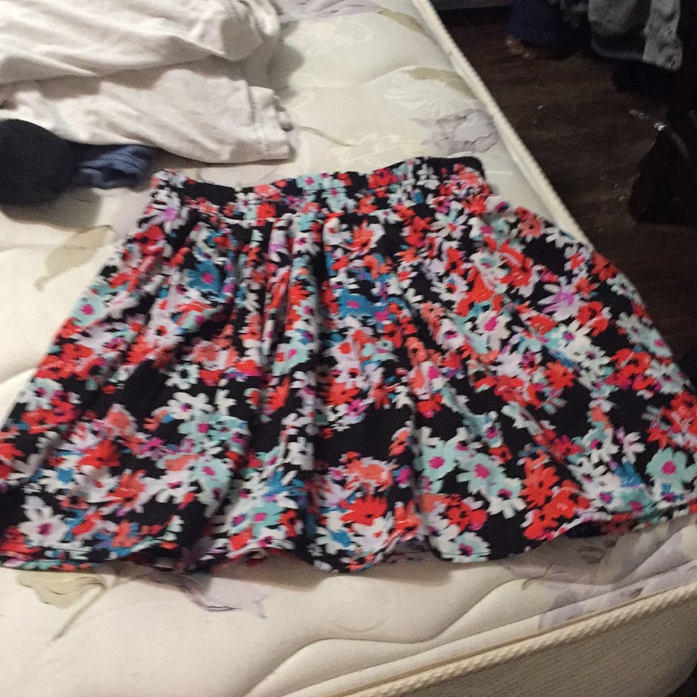 Skirt very cute and comfy for summer